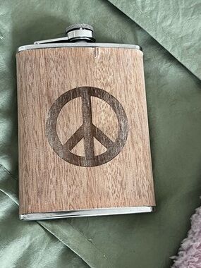 Wood-Grain Peace Sign Flask - Brown